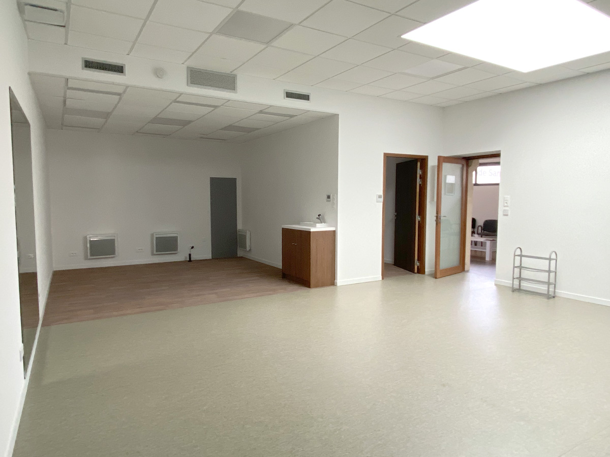 Cabinet de kinésithérapeute de 100m2